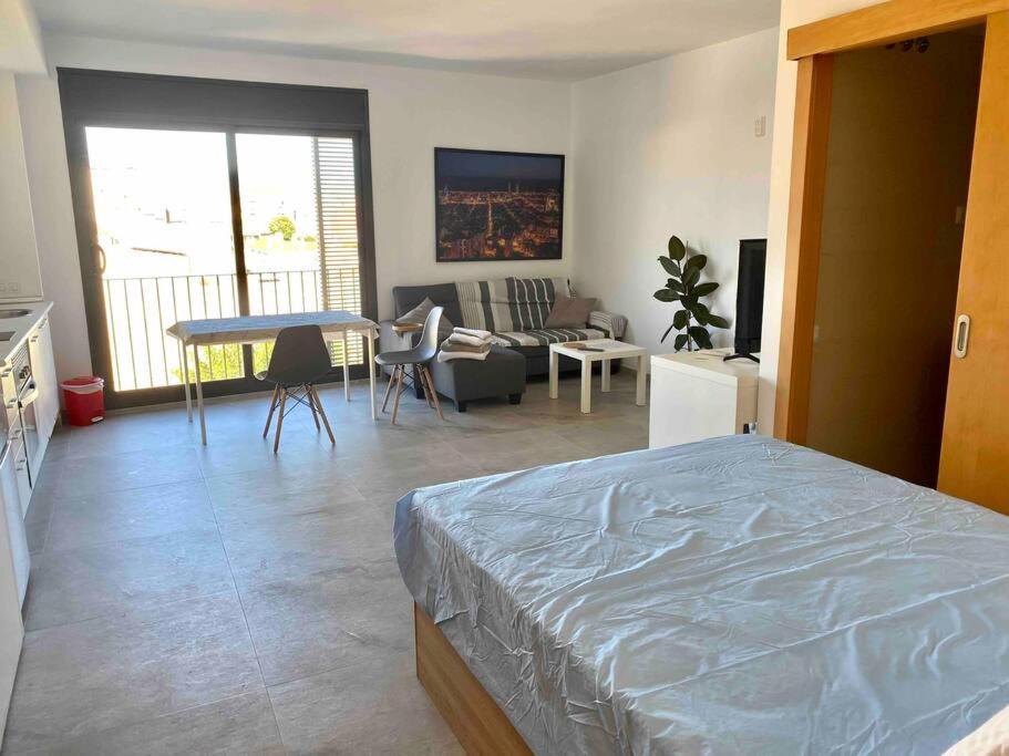 Apartamento Modern Loft In Terrassa Exterior foto