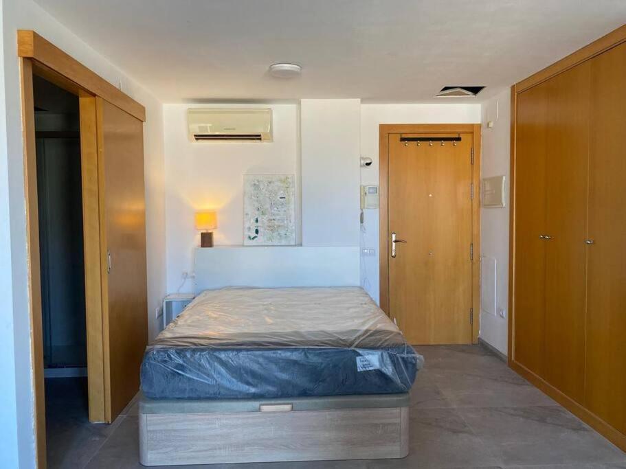 Apartamento Modern Loft In Terrassa Exterior foto